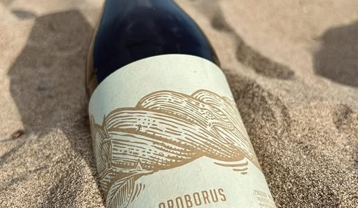 Découvrez OROBORUS : notre nouvelle bière élevée en amphore ! 